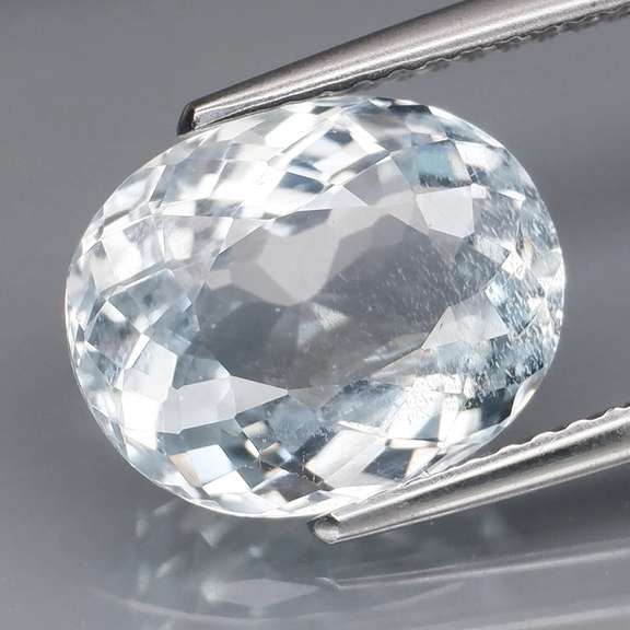 High Fire 3.43ct platinum blue Aquamarine