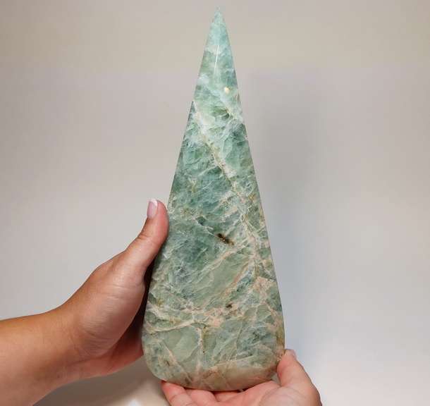 Museum sized! Very rare 6,275ct Santa Maria Aquamarine!