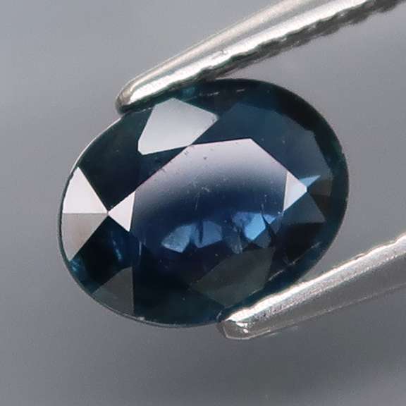 1.33ct Royal blue Sapphire from Madagascar