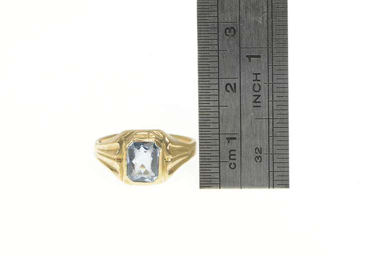 10K Yellow Gold Bezel Set Simulated Blue Sapphire Vintage Ring