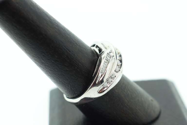 LADIES 10K WHITE GOLD AND DIAMOND BAND