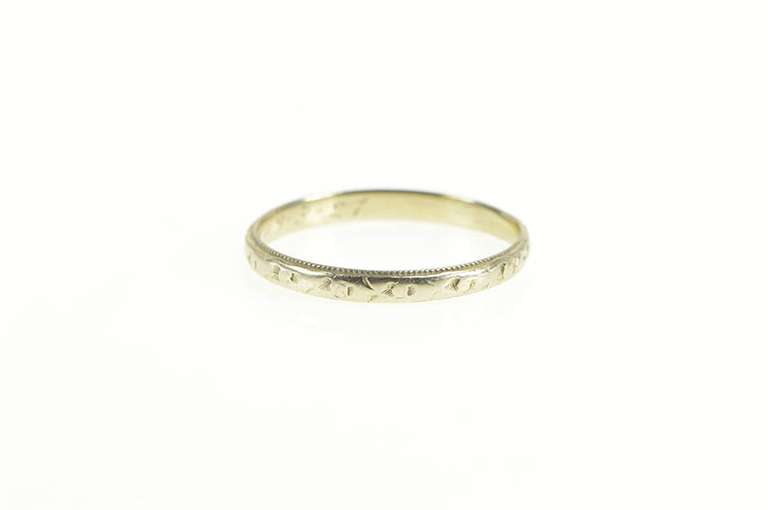 14K White Gold 2.4mm Art Deco Ornate Floral Wedding Band Ring