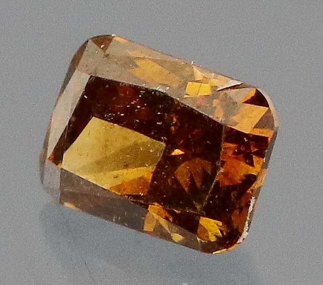 Stunning .23ct cushion cut chocolate Diamond