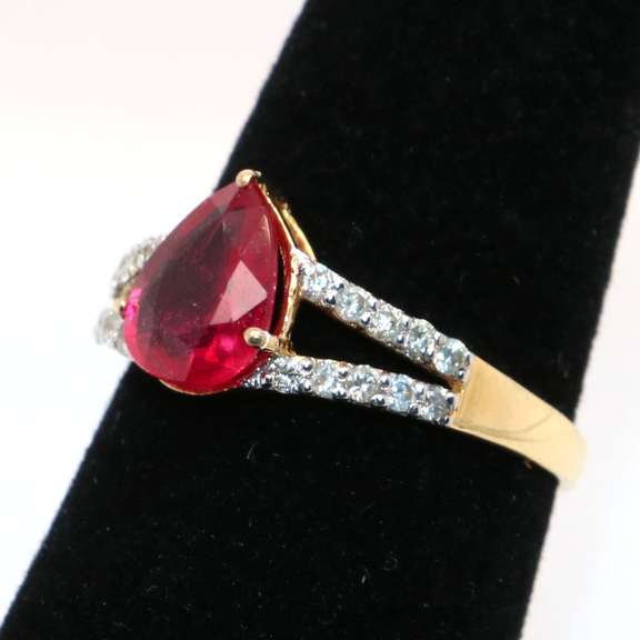 14kt Yellow Gold, Ruby, & Diamond Cocktail Ring