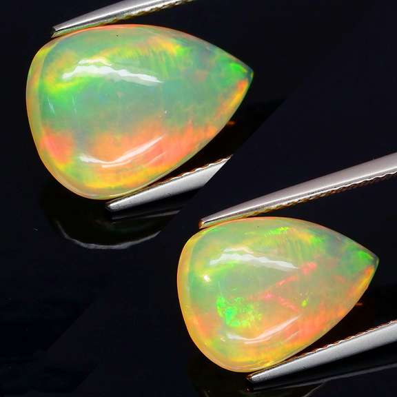 Ravishing 4.85ct patchwork patterned Jelly Opal