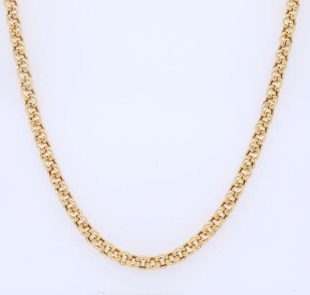 Chic 18kt Yellow Gold Fancy Link Chain Necklace