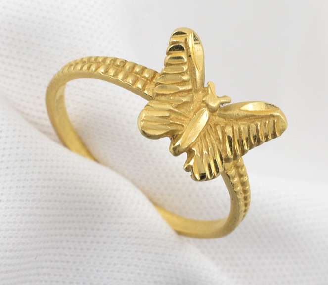 Cute 14k Butterfly Ring