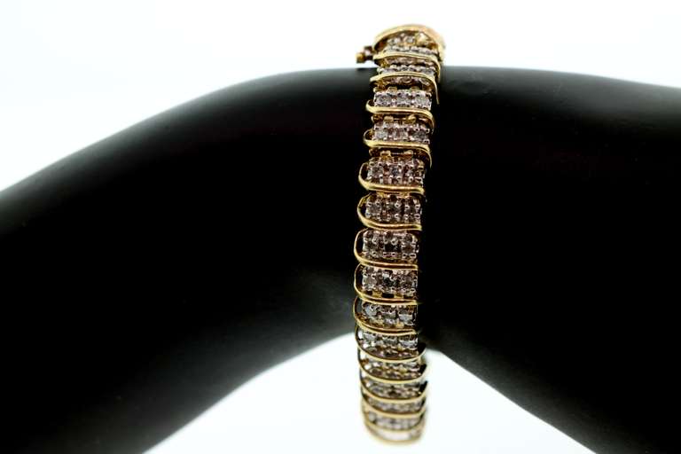 LADIES DIAMOND TENNIS BRACELET
