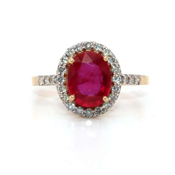 Stunning Ruby and Diamond 14kt Ring