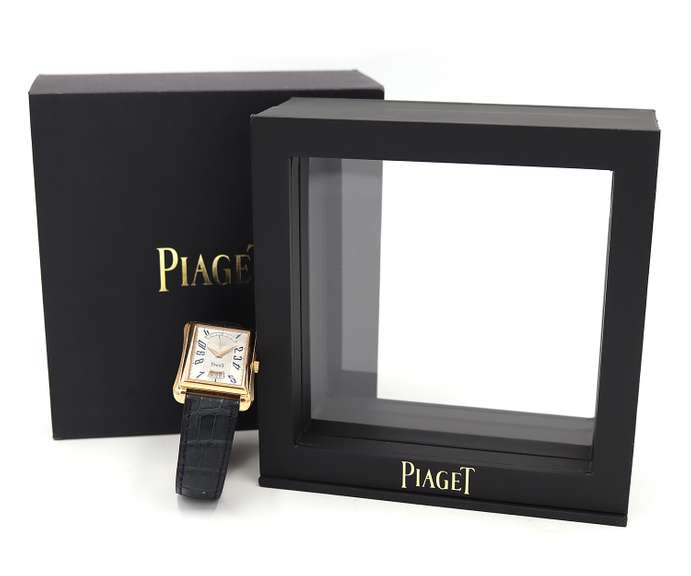 Piaget Black Tie Emperador Coussin Retrograde Automatic 18kt Rose Gold Watch