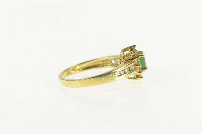 14K Yellow Gold 0.53 Ctw Natural Emerald Diamond Engagement Ring