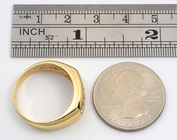 Traditional Man's 3 Diamond Ring