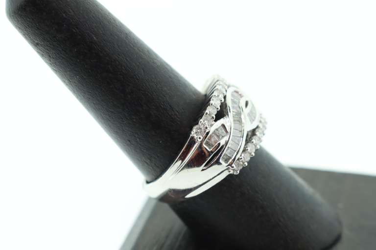 14KT SOLID WHITE GOLD AND 1.0 CARAT DIAMOND BAND