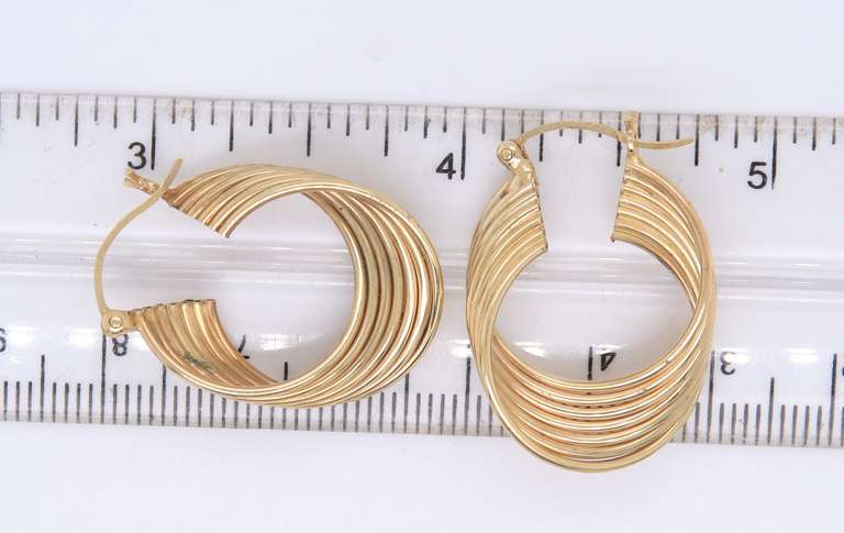 Pleasing Yellow Gold Hoop Earrings