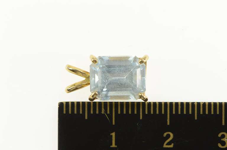 14K Yellow Gold 3.50 Ct Natural Emerald Cut Aquamarine Pendant