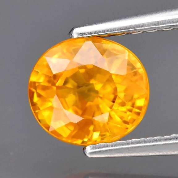 Simply amazing 1.36ct yellow Sapphire