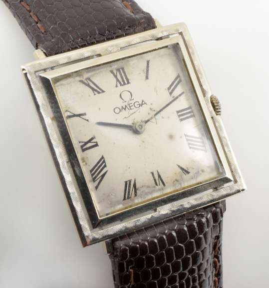 Nice 1966 Men's Omega Wristwatch in 14K WG