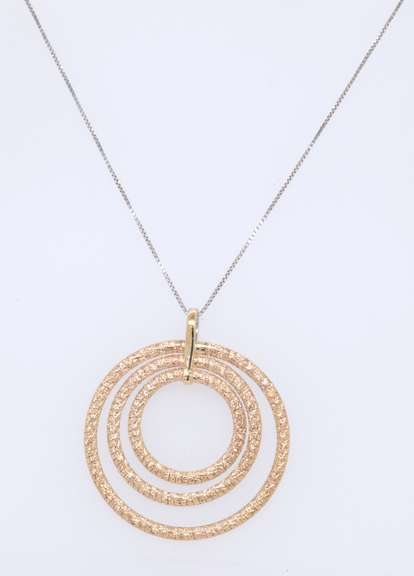 Gorgeous White Gold Two Tone Side Triple Circle Round Pendant on Chain