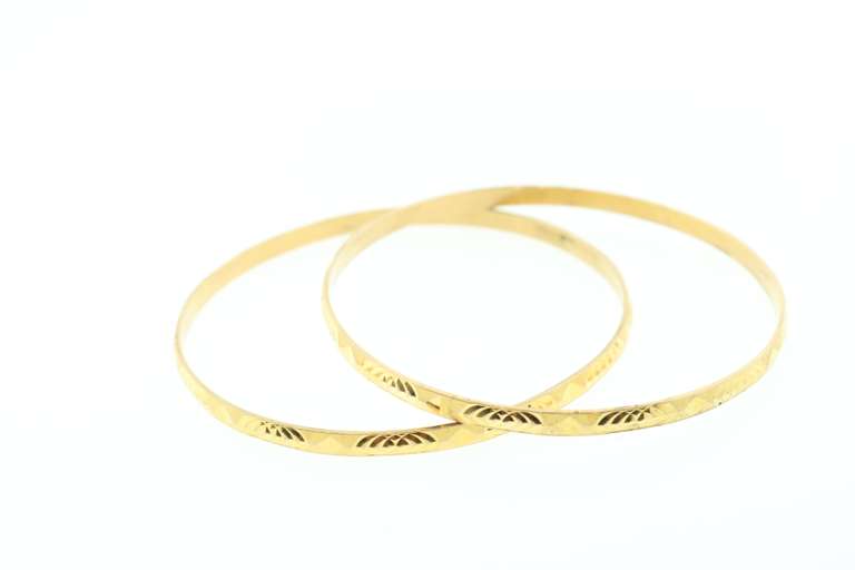 Impressive Pair of 22k Gold Bangle Bracelets