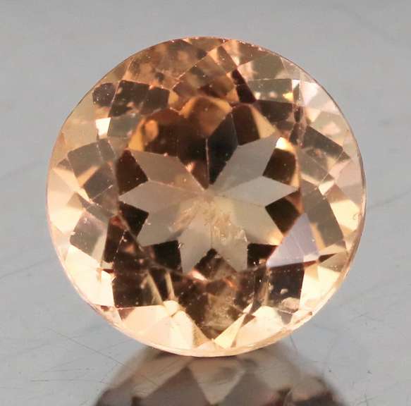 Lavish 2.49ct 8mm Imperial Topaz solitaire