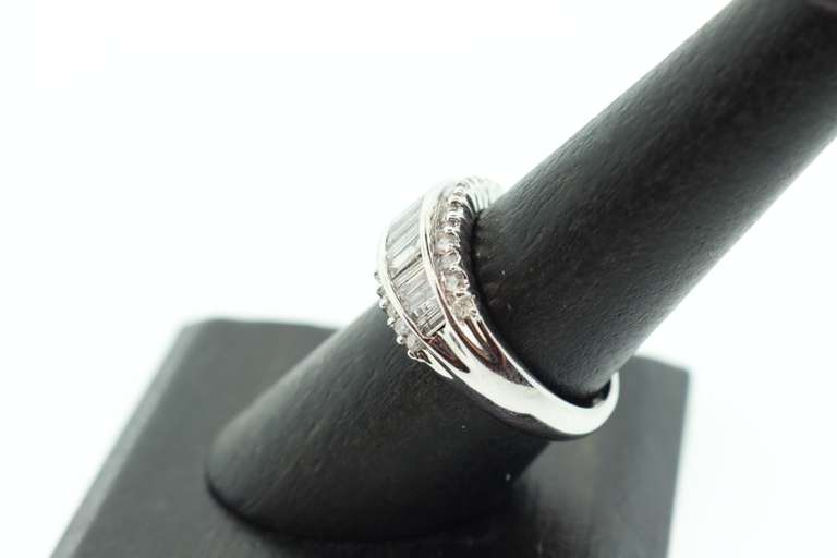LADIES 14K WHITE GOLD AND DIAMOND BAND