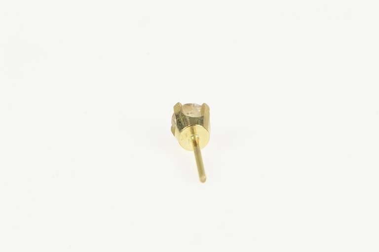 14K Yellow Gold 0.20 Ct Diamond Solitaire Classic Single Stud Earring