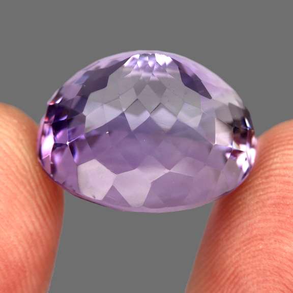 Halo flashing 22.88ct real unheated Amethyst