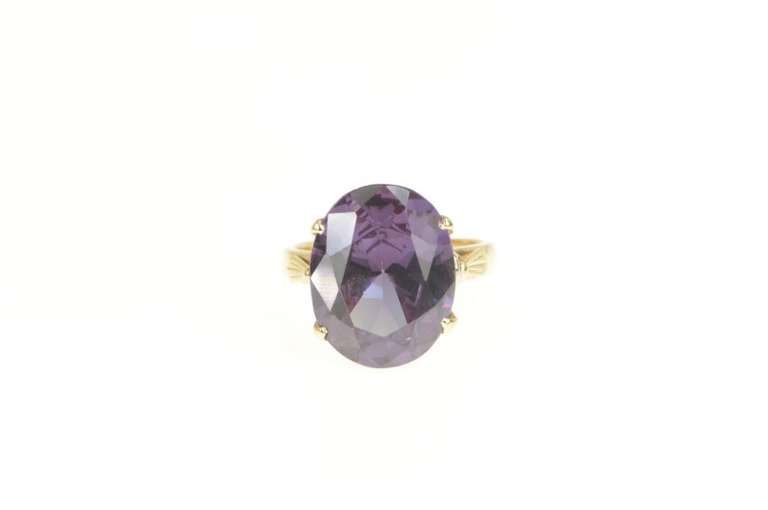 18K Yellow Gold 1940's Ornate Amethyst Statement Cocktail Ring