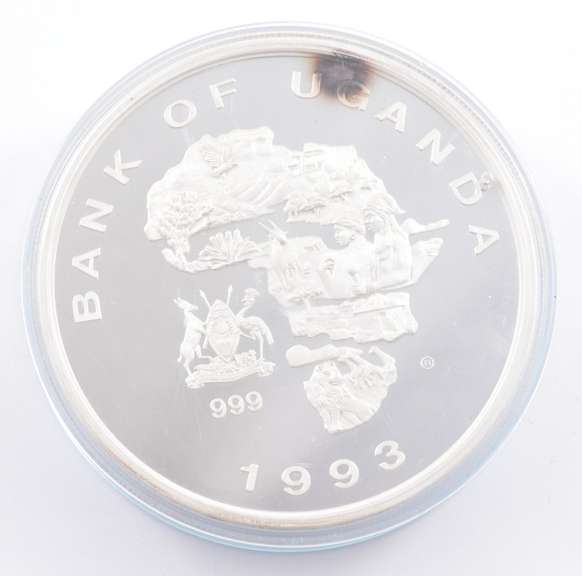 1993 Uganda 5000 Shillings 497.6g .999 Silver Protect. African Nature