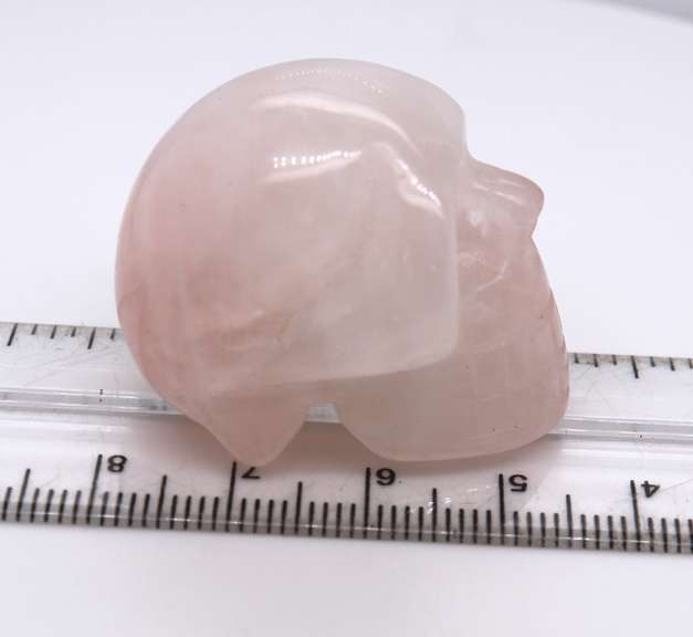 Handcrafted Rose Quarzt Skull