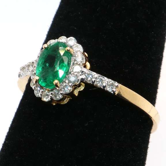 14kt Yellow Gold, Emerald, & Diamond Cocktail Ring