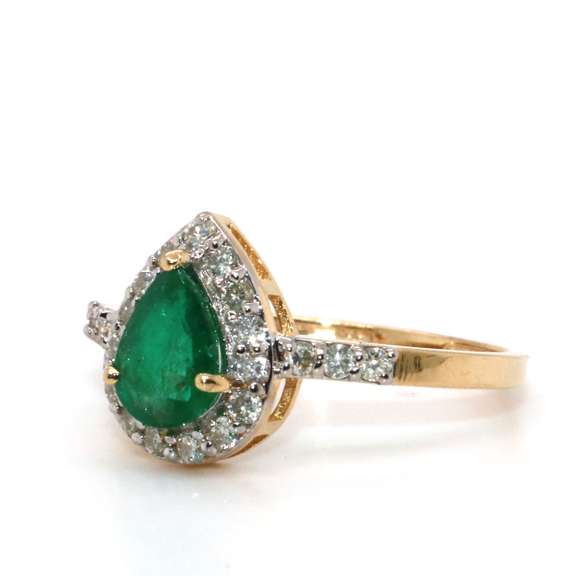 14kt Yellow Gold, Emerald, & Diamond Cocktail Ring