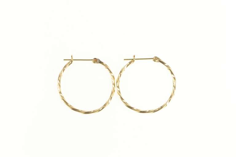 14K Yellow Gold Squared Twist Design 26.1mm Hoop Earrings