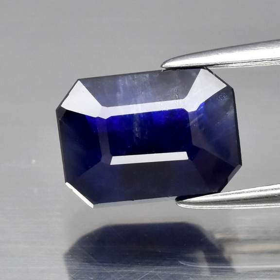 Heated only! 2.04ct Ethiopian Sapphire