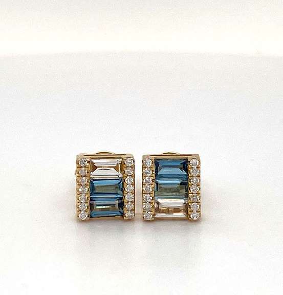 Alluring 18kt Yellow Gold Diamond and Topaz Stud Earrings