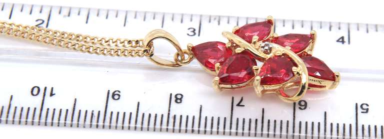 925 Sterling Silver Cubic Zirconia Pendant on Chain
