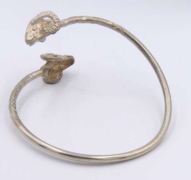 Vintage Sterling Silver Ram's Head Bangle