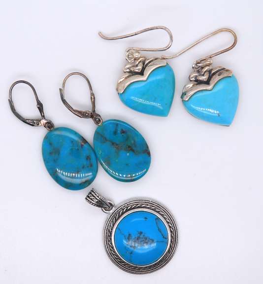 Lot of Vintage 925 Sterling Silver Turquoise Dangle Earrings and Turquoise Pendant