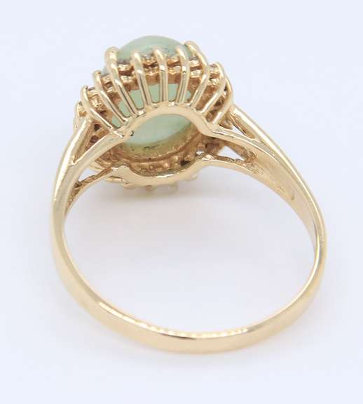 Great Yellow Gold Green Jade and Diamond Halo Ring