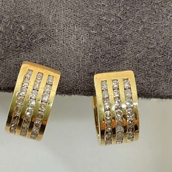 14K YELLOW GOLD AND DIAMPOND LOOP EARRINGS