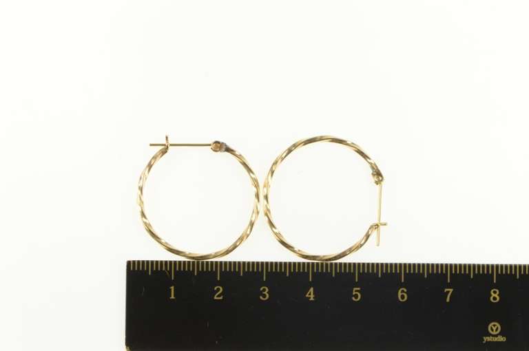14K Yellow Gold Squared Twist Design 26.1mm Hoop Earrings