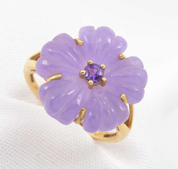Fun Carved Lavander Jade Ring.