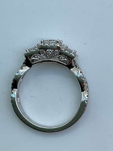 CERTIFIED NEIL LANE 14K WHITE GOLD AND DIAMOND RING