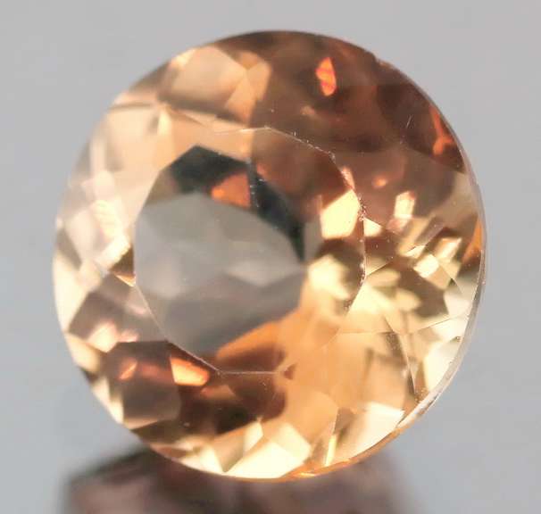 Sparkling 4.27ct champagne Imperial Topaz solitaire