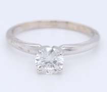 Dazzling White Gold Round Brilliant Cut Diamond Engagement Ring