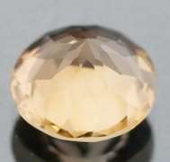 Sparkling 4.27ct champagne Imperial Topaz solitaire