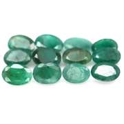 Rich emerald green 7.22ct 12pc emerald set