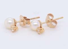 Elegant White Fresh Water Pearl and Diamond Stud Earrings