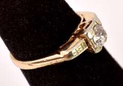 Beautiful Vintage Petite Diamond Ring in 14K White Gold