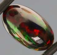 Full body flashing 2.60ct Welo Black Opal